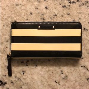 Kate Spade New York Wallet